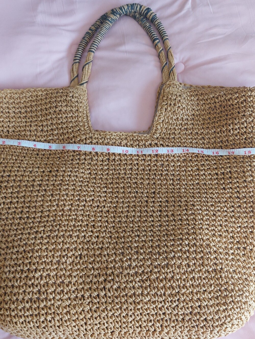 Reitmans Woven Tote Bag in Brown - Picture 4 of 5